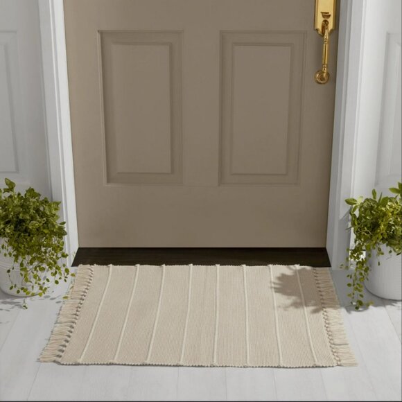 NEW Indoor Outdoor Rug Beige Cream Stripe 24" x 36" by Becky G. & Alejandra Indo - Picture 8 of 14